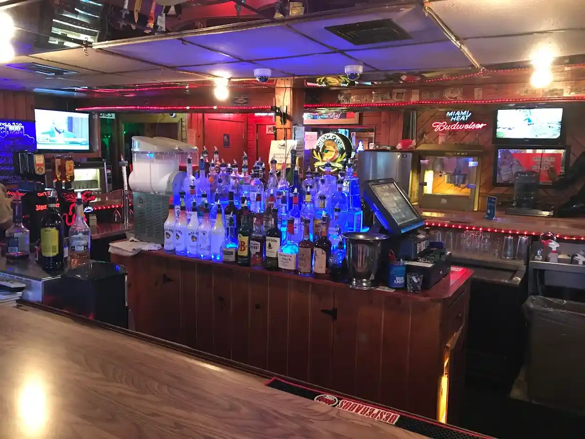 Photo of Round Table Sportsbar & Lounge