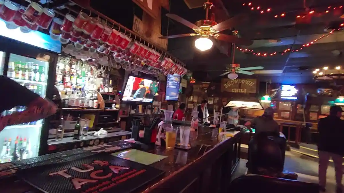 Photo of Showdown Saloon