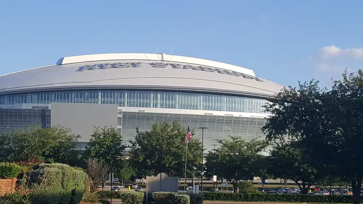 Photo of Tailgate Tavern